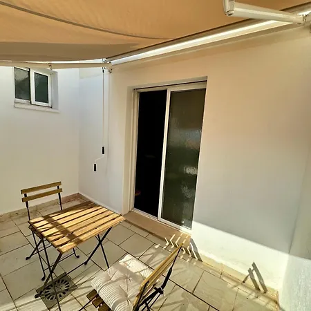 Your Long Attic In * Valência