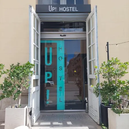 Albergue Up *