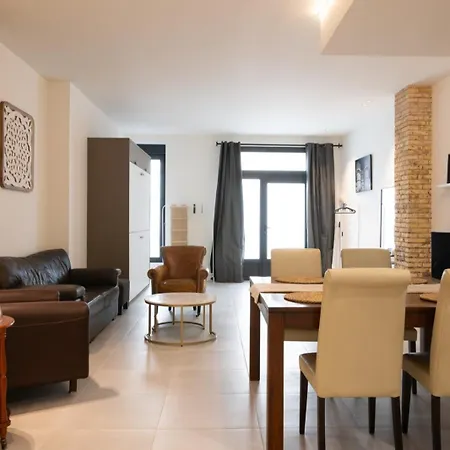 Luxury Center Apartamento *