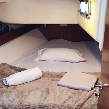 Velero Shabbak Bateau-hôtel