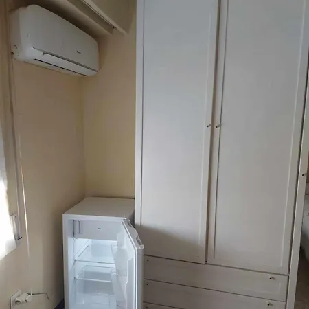Accommodatie bij particulieren Se Alquila Doble Con Aire Acondicionado Valencia