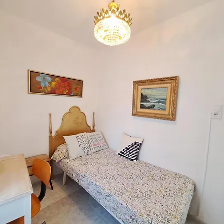 Acogedor Con Wifi Apartmán Valencie