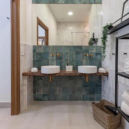 Con Piscina Y Terraza * バレンシア