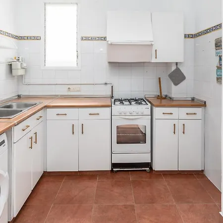 Travel Habitat Port Valencia. * فالنسيا