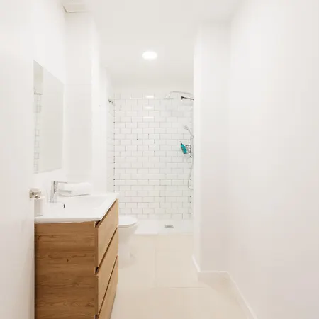 Apartment Amplio Cerca Centro Historico Y Turia 5pax 2 Bath *