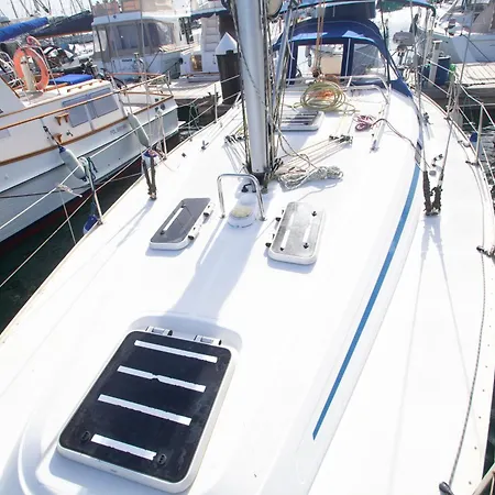 Autentico Velero En Bådhotel Valencia