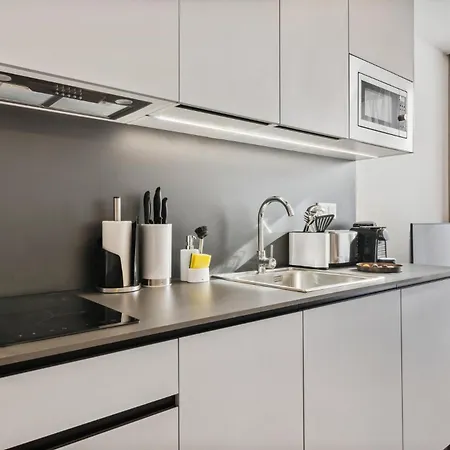 Limehome Carrer Del Pare Palau I Quer ולנסיה