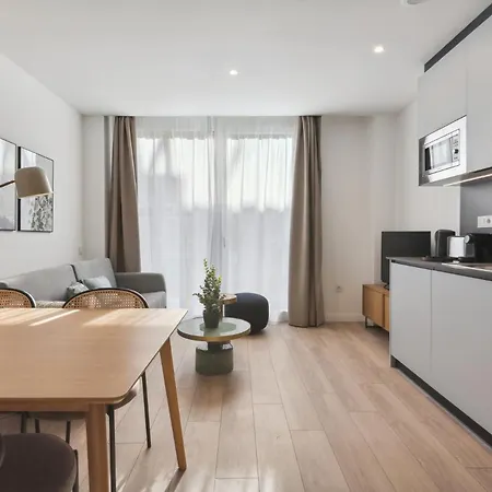Appartement Limehome Carrer Del Pare Palau I Quer
