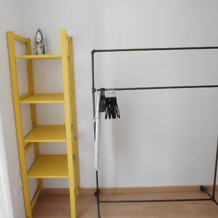 Hosted By Gracie Appartement *