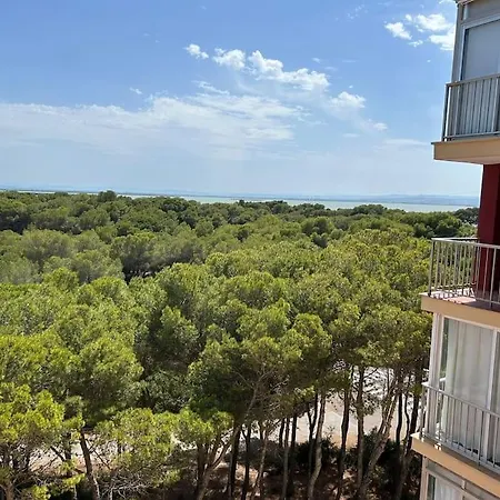 District Key - Saler, Av Gola Puchol 14 * Valencia