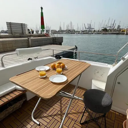 보트호텔 Barco Playa