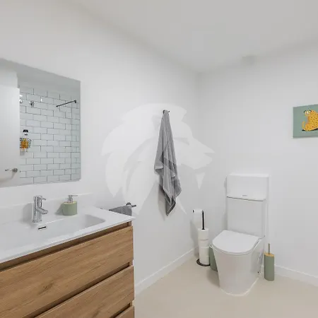 Amplio Cerca Centro Historico Y Turia 5pax 2 Bath Apartment *