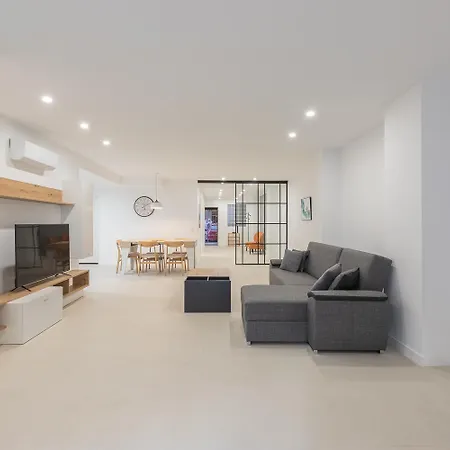 Amplio Cerca Centro Historico Y Turia 5pax 2 Bath Apartment Valencia