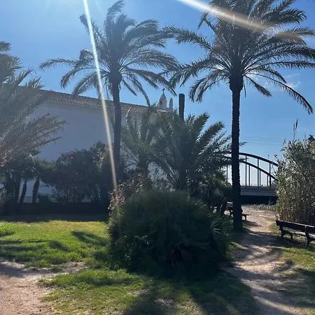 דירה Stylish Well-connected Beachfront Flat ולנסיה