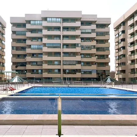 Stylish Well-connected Beachfront Flat דירה ולנסיה