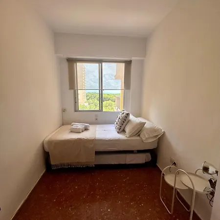 District Key - Saler, Av Gola Puchol 14