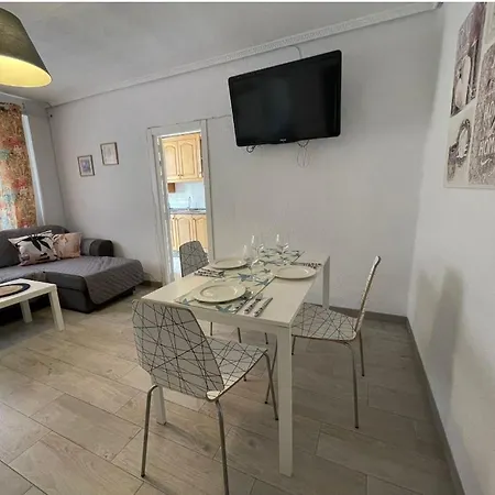 Malvarrosa Familiar 2* Valence