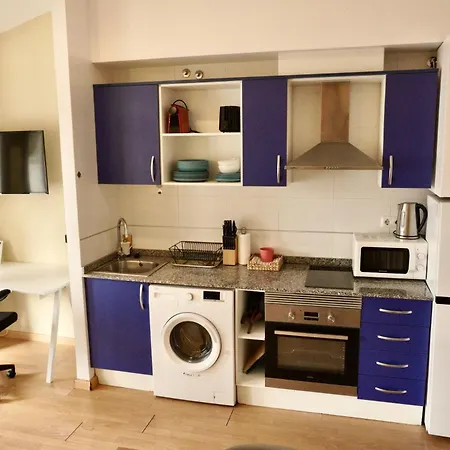 Hosted By Gracie Appartement *