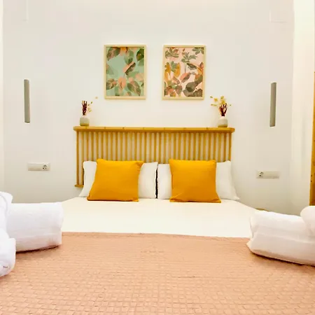 Bajo B - Design & Comfort In Ruzafa Soho Valenza