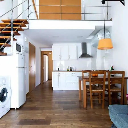 Apartamento Acogedor Con Terraza Interior En La Playa