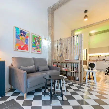 Lägenhet Cozy Loft Jubeco *
