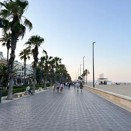 Hotel en barco Barco Muy Espacioso Con Dos Terrazas Centro!!