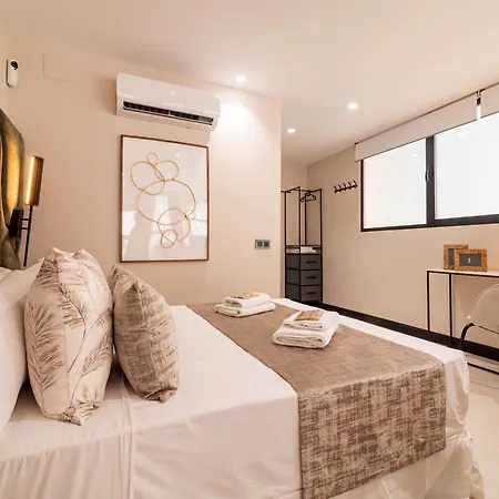 Md Nou Mestalla Apartmán *