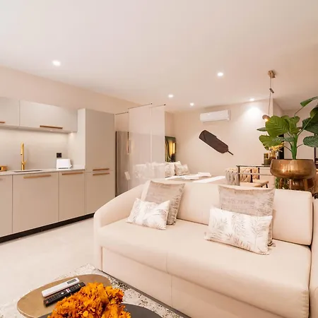 Md Nou Mestalla Apartmán Valencie