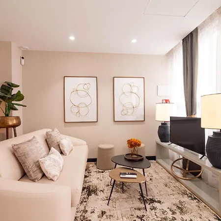 Md Nou Mestalla Apartmán *