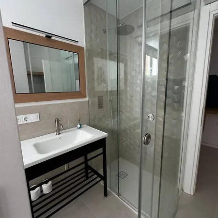 Con Bano Privado Y Cocina Compartida Apartamento