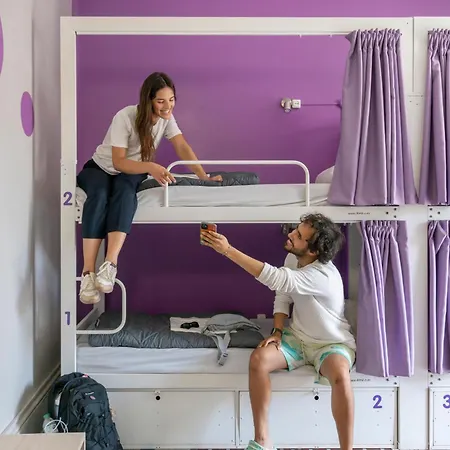 Хостел Purple Nest *