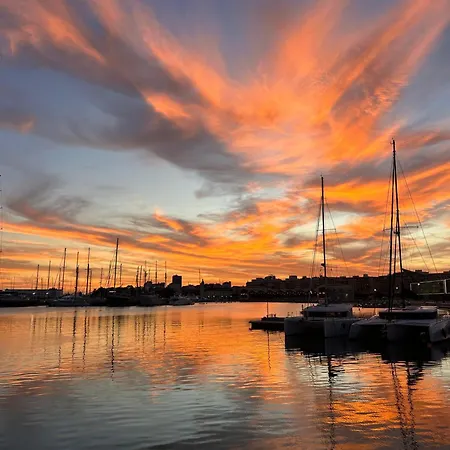 Barco Muy Espacioso Con Dos Terrazas Centro!! Hotel en barco