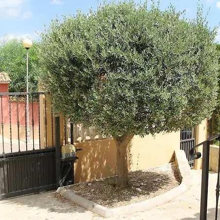 La Casa Del Olivo En Montserrat - *