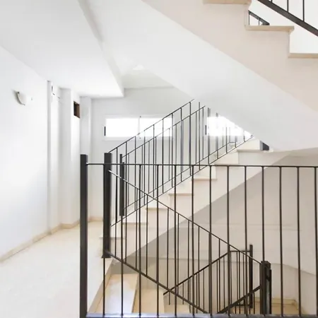 Modern In 56 M² With Air Conditioning Lägenhet Valencia