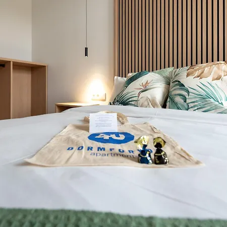 Dorm4you Arena Family 13 Aparthotel Valenza