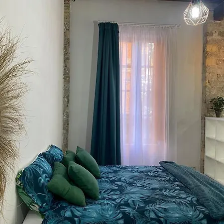 Ruzafa Oceanograf Science Center Apartment *