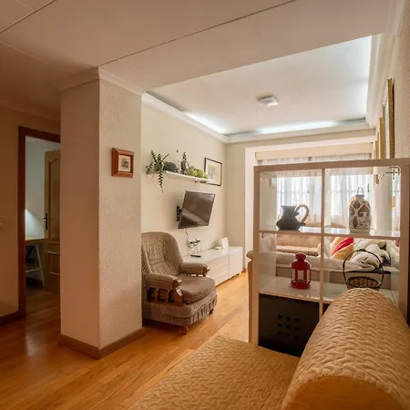 La Casa De Lili Acerca De Palacio De Musica Апартаменты