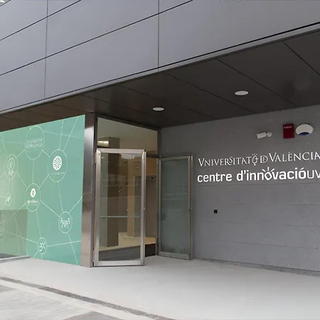 Quarto em Acomodações Particulares Turia Gardens - Authentic Downtown Parklife - Vlc Urban