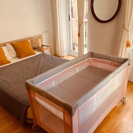 Location Center Has An Independent Courtyard *