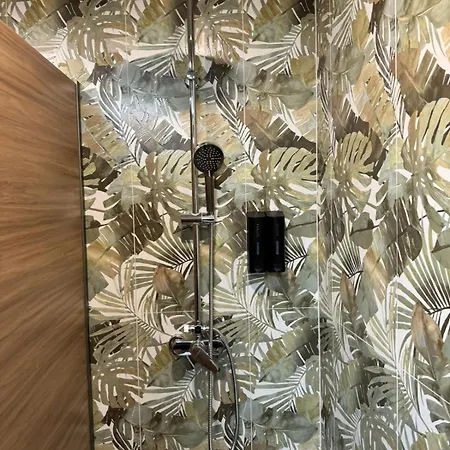 The Pod Village אכסניה ולנסיה