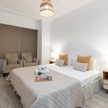 Travel Habitat Ayuntamiento Apartment