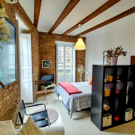 Charming In The Center Apartament Walencja