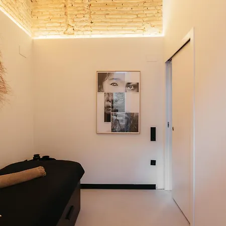 Lovely Exclusivity In Center