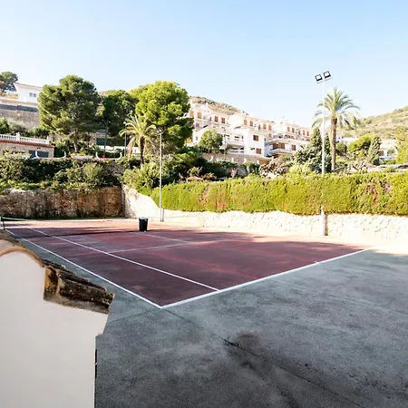 Piscina Urbanizacion De Lujo Cerca Del Mar Valensiya