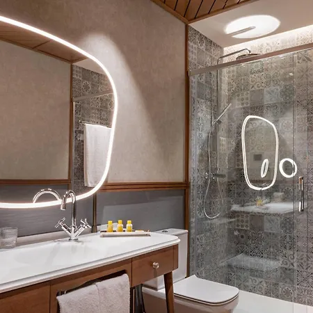 ホテル Palacio Santa Clara, Autograph Collection バレンシア