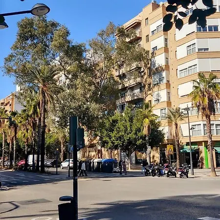 Comfy And Luminous With Balcony *