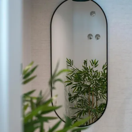 Comfortable In L * Valencia