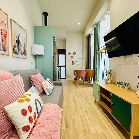 Apartmán Bright & Stylish Flat Close To Center *