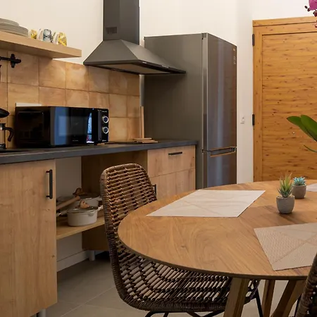 Esc - Loft Comodos Y Espaciosos Estudios Cercanos A Estacion Joaquin Sorolla Apartment *