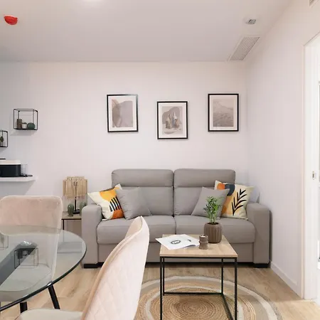 Dormforyou Ciudad De Ciencias Terraza Lägenhetshotell